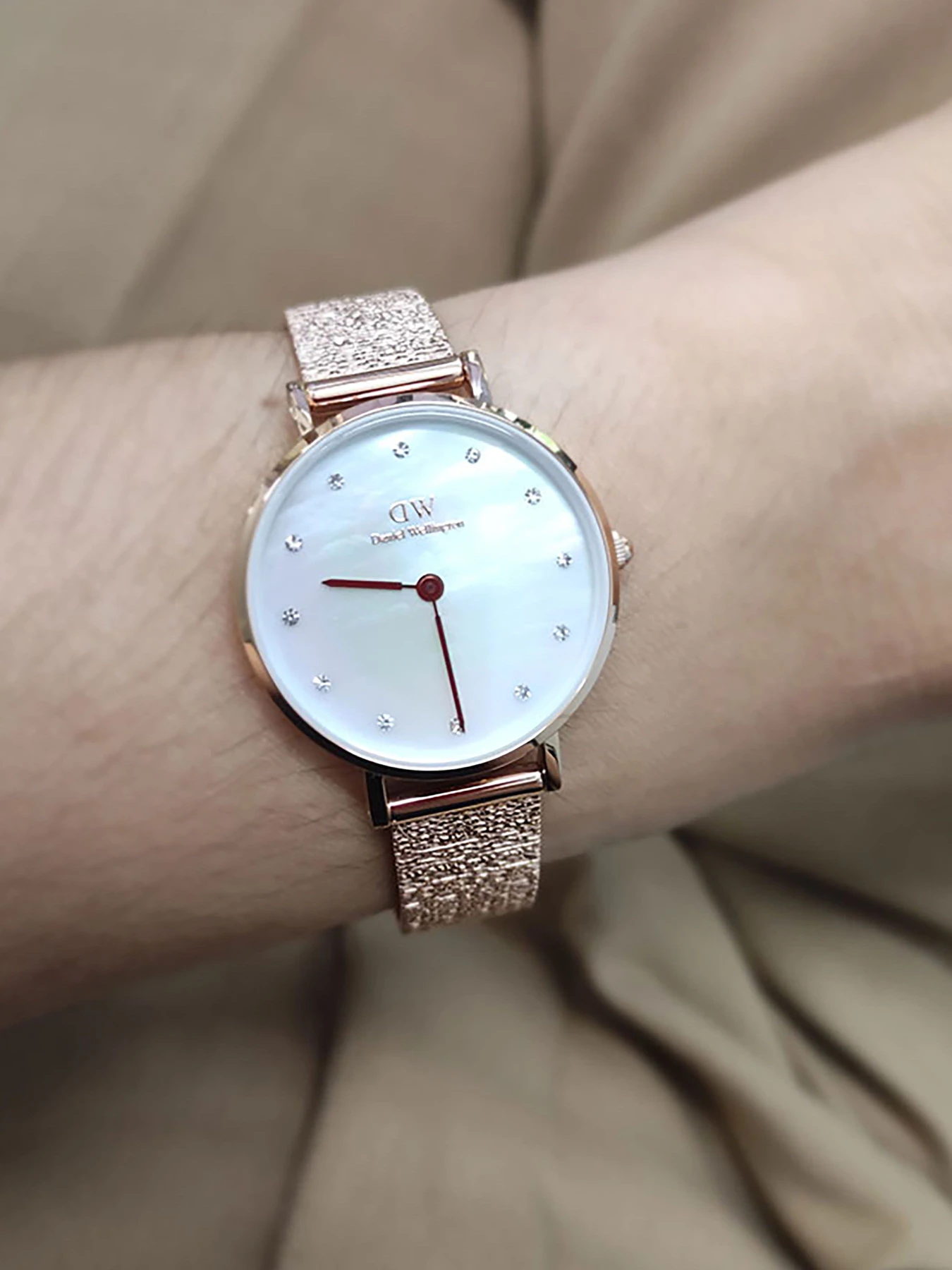 Часы Daniel Wellington модель DW00100594 Фото
