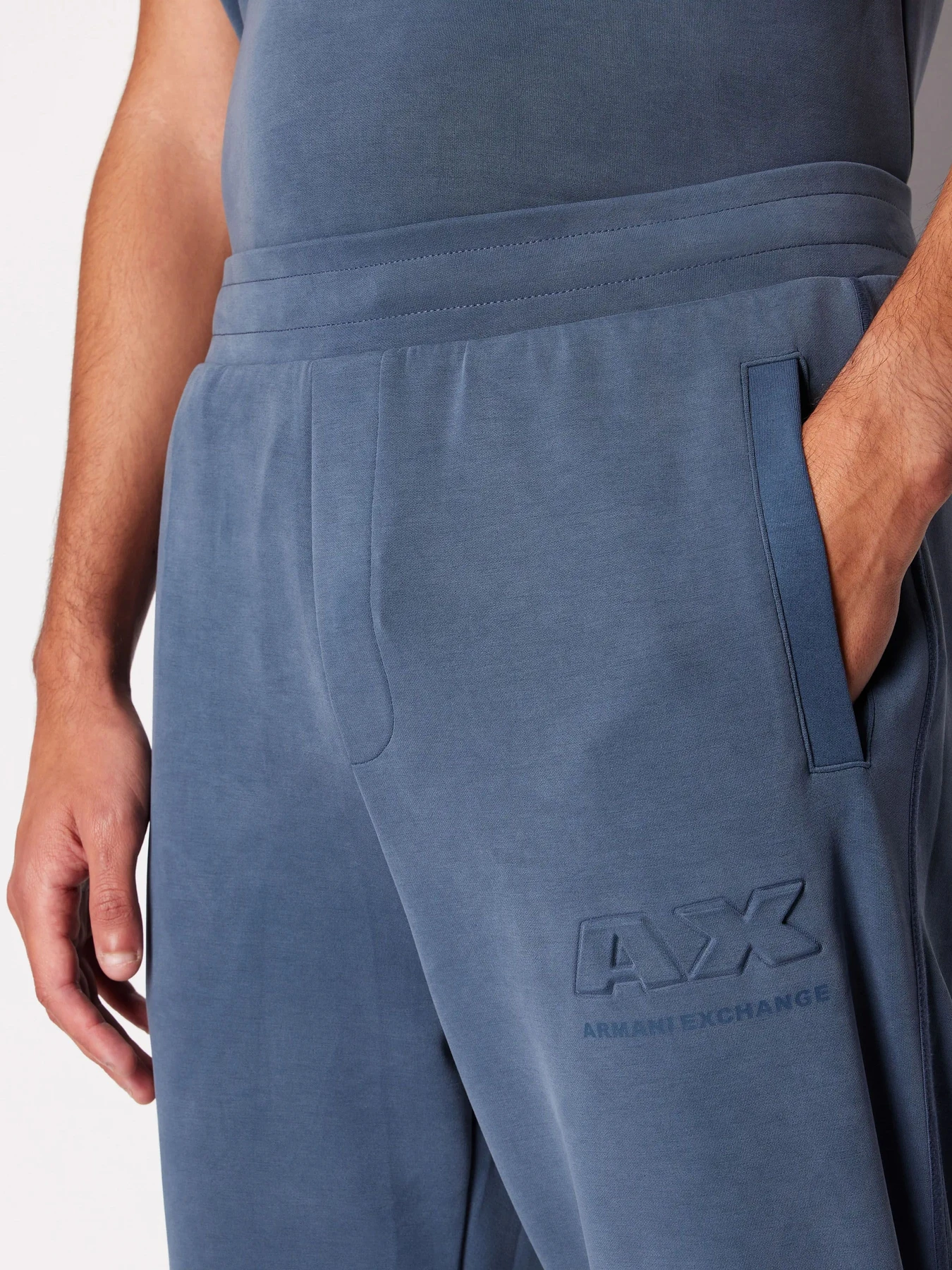 Брюки Armani Exchange модель 3DZPAA-ZJUBZ-45AM Брюки Armani Exchange модель 3DZPAA-ZJUBZ-45AM Фото
