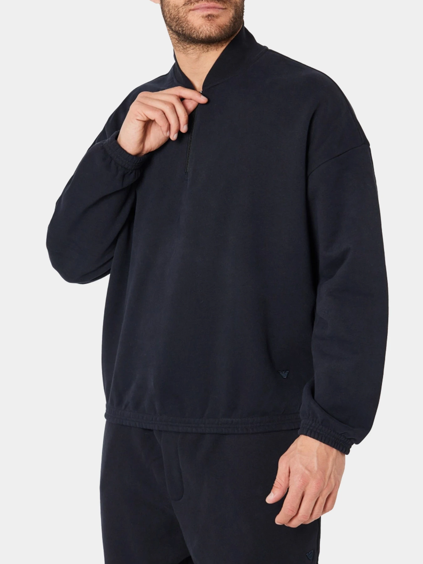 Худи и свитшоты Emporio Armani модель 3D1MA5-1JFBZ-0999 Худи и свитшоты Emporio Armani модель 3D1MA5-1JFBZ-0999 Фото