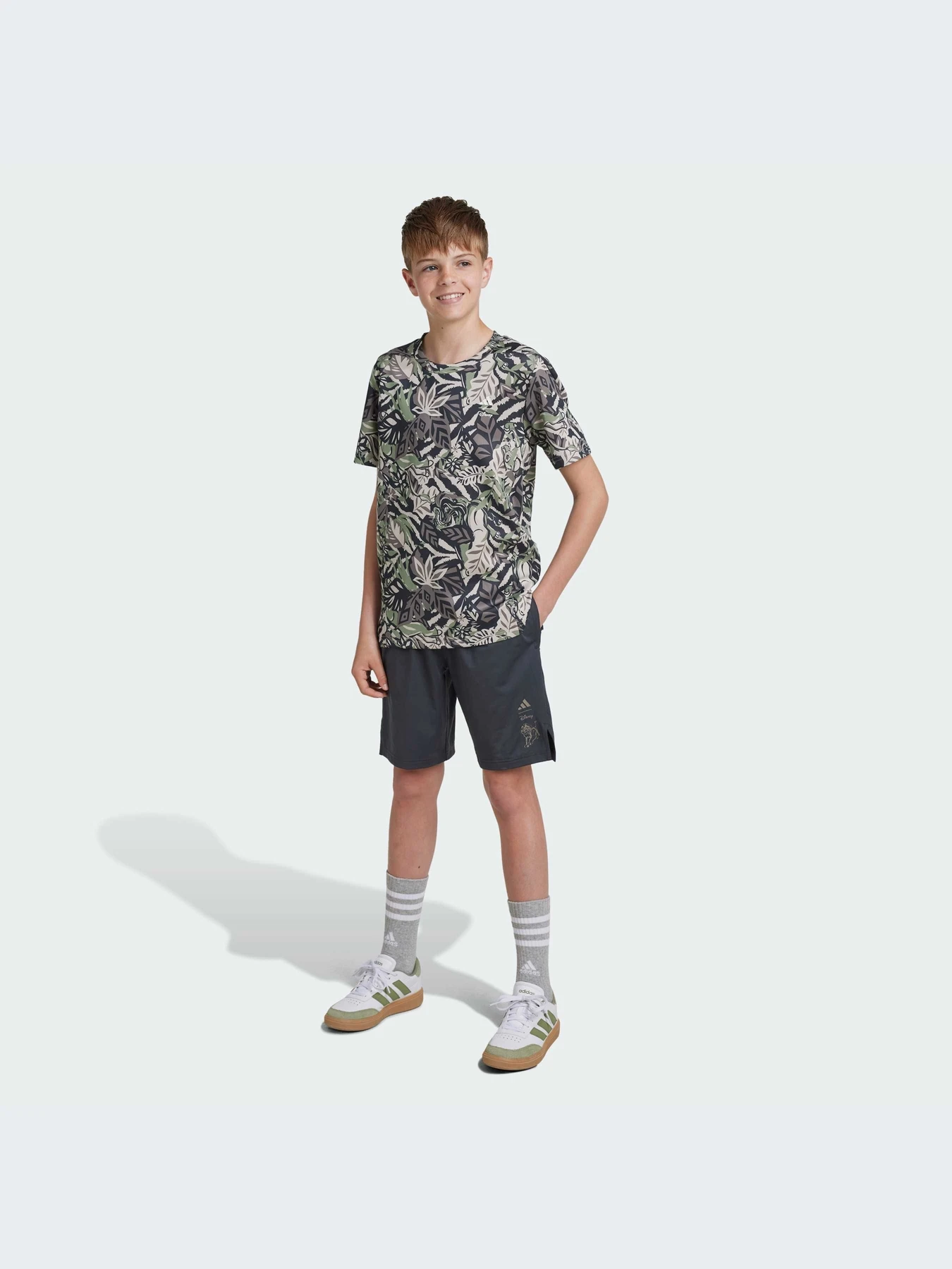 Шорты Adidas Disney модель IV7359-KZ Шорты Adidas Disney модель IV7359-KZ Фото