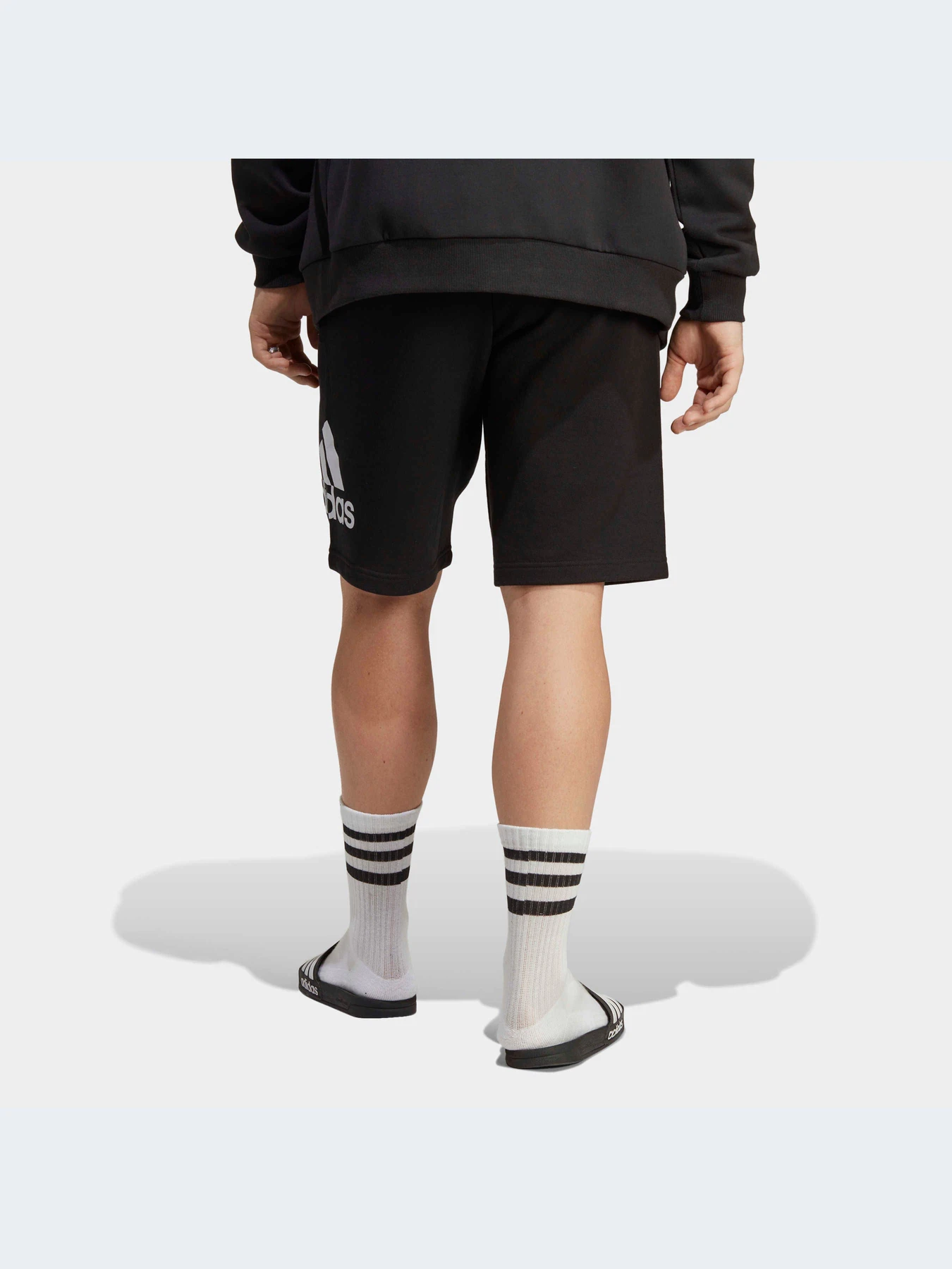 Шорты Adidas модель IC9401-KZ Шорты Adidas модель IC9401-KZ Фото