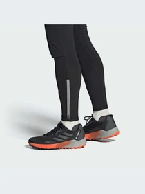 Кроссовки Adidas модель IG8018-KZ Фото