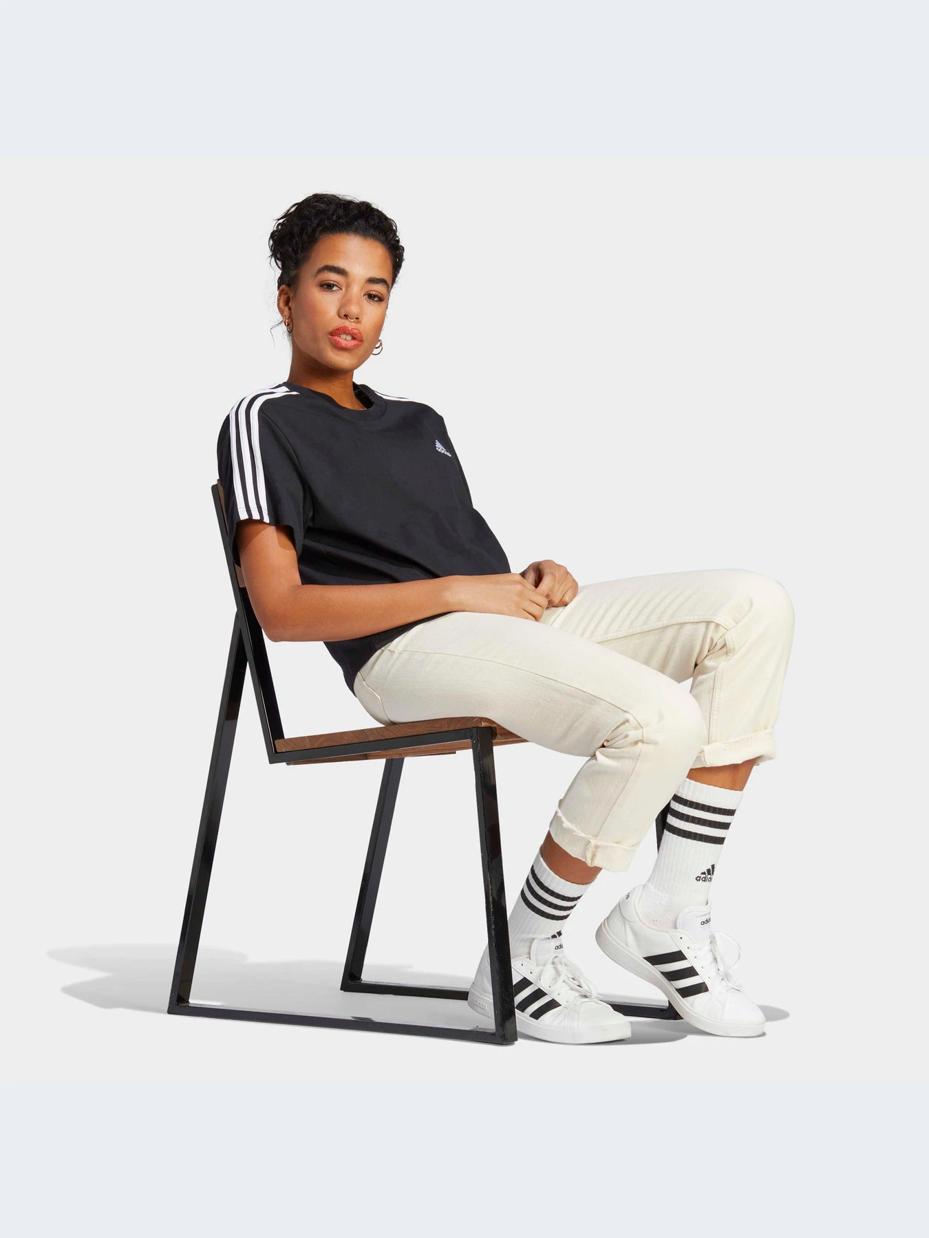 Футболки и поло Adidas модель HR4913-KZ Футболки и поло Adidas модель HR4913-KZ Фото