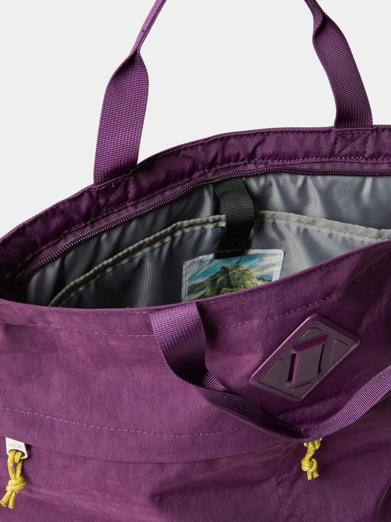 Рюкзаки The North Face модель NF0A52VSTIH1 Рюкзаки The North Face модель NF0A52VSTIH1 Фото