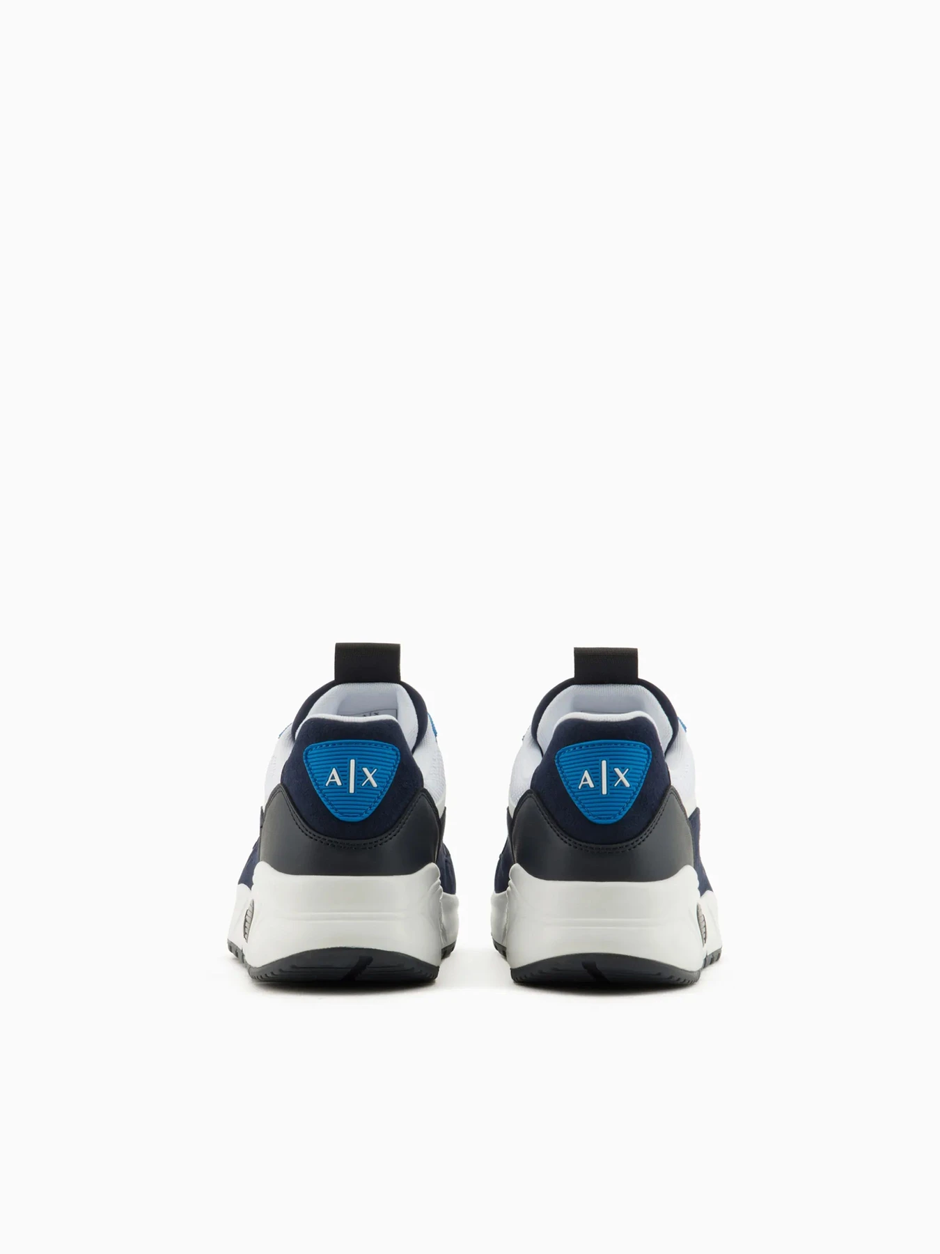 Кроссовки Armani Exchange модель XUX121-XV540-T705 Кроссовки Armani Exchange модель XUX121-XV540-T705 Фото