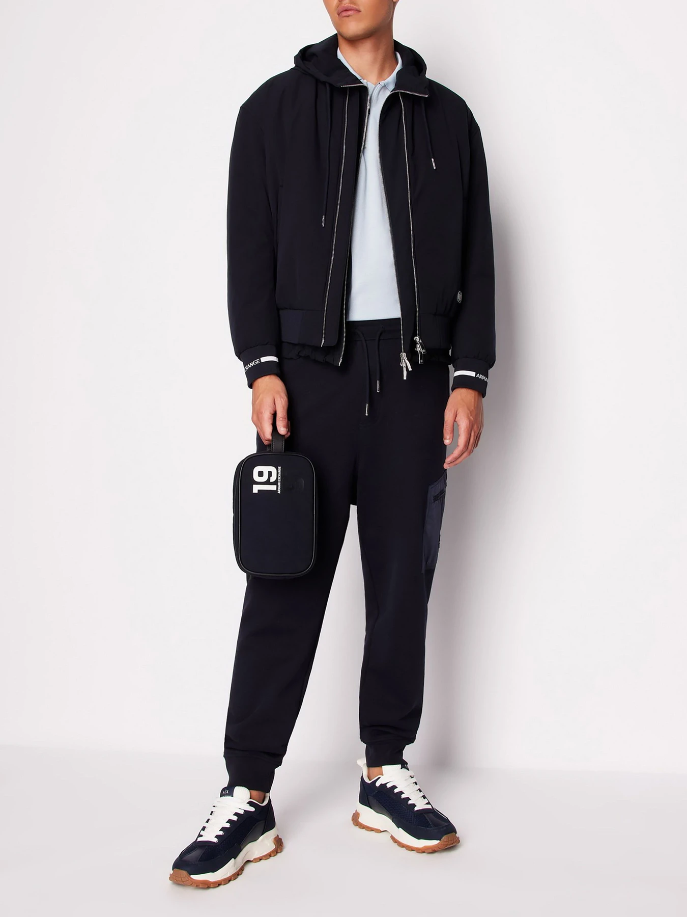 Куртки и дубленки Armani Exchange модель 3DZBL9-ZN3FZ-1583 Куртки и дубленки Armani Exchange модель 3DZBL9-ZN3FZ-1583 Фото