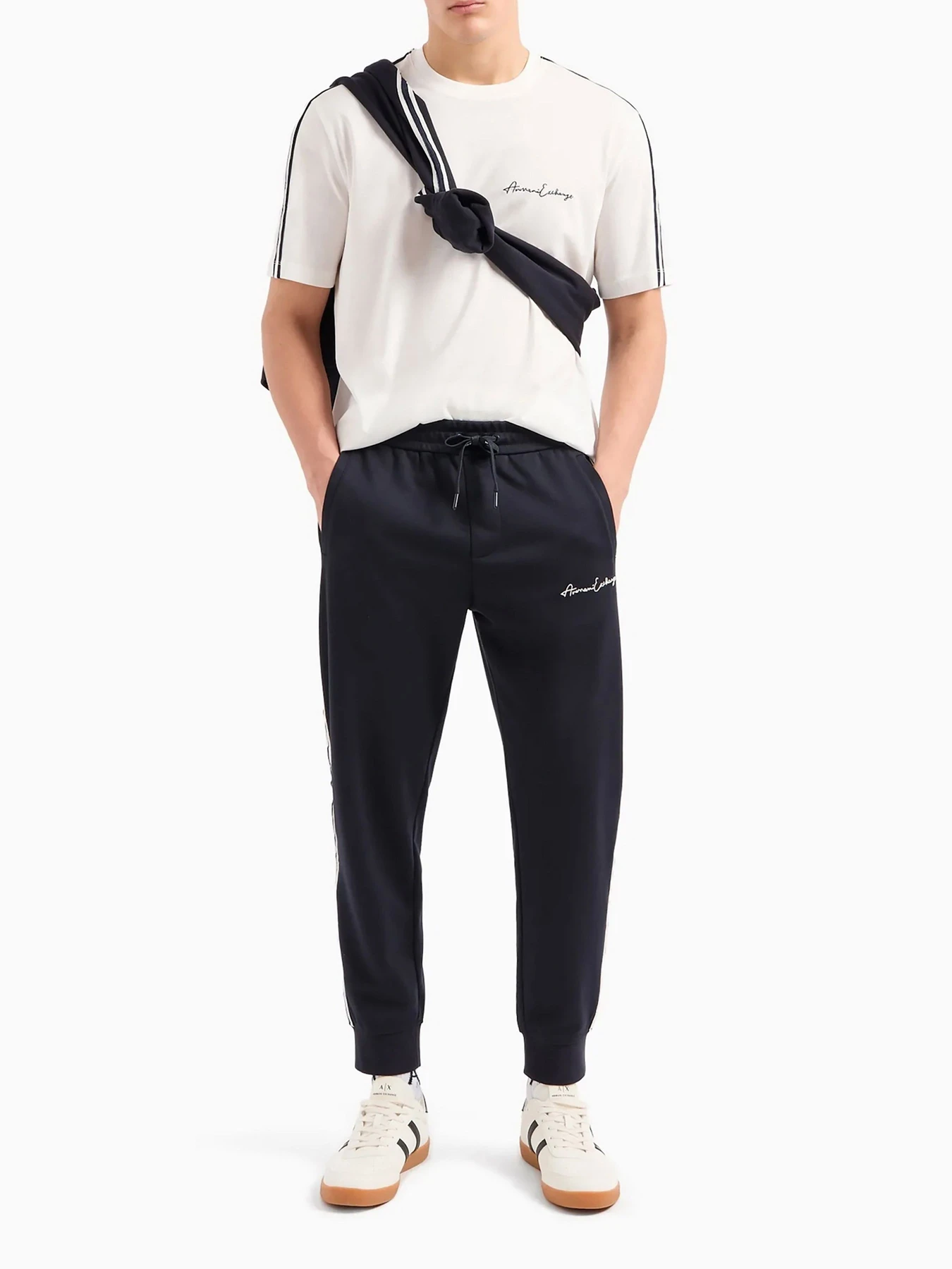 Футболки и поло Armani Exchange модель 8NZTSG-ZJ9AZ-1116 Футболки и поло Armani Exchange модель 8NZTSG-ZJ9AZ-1116 Фото