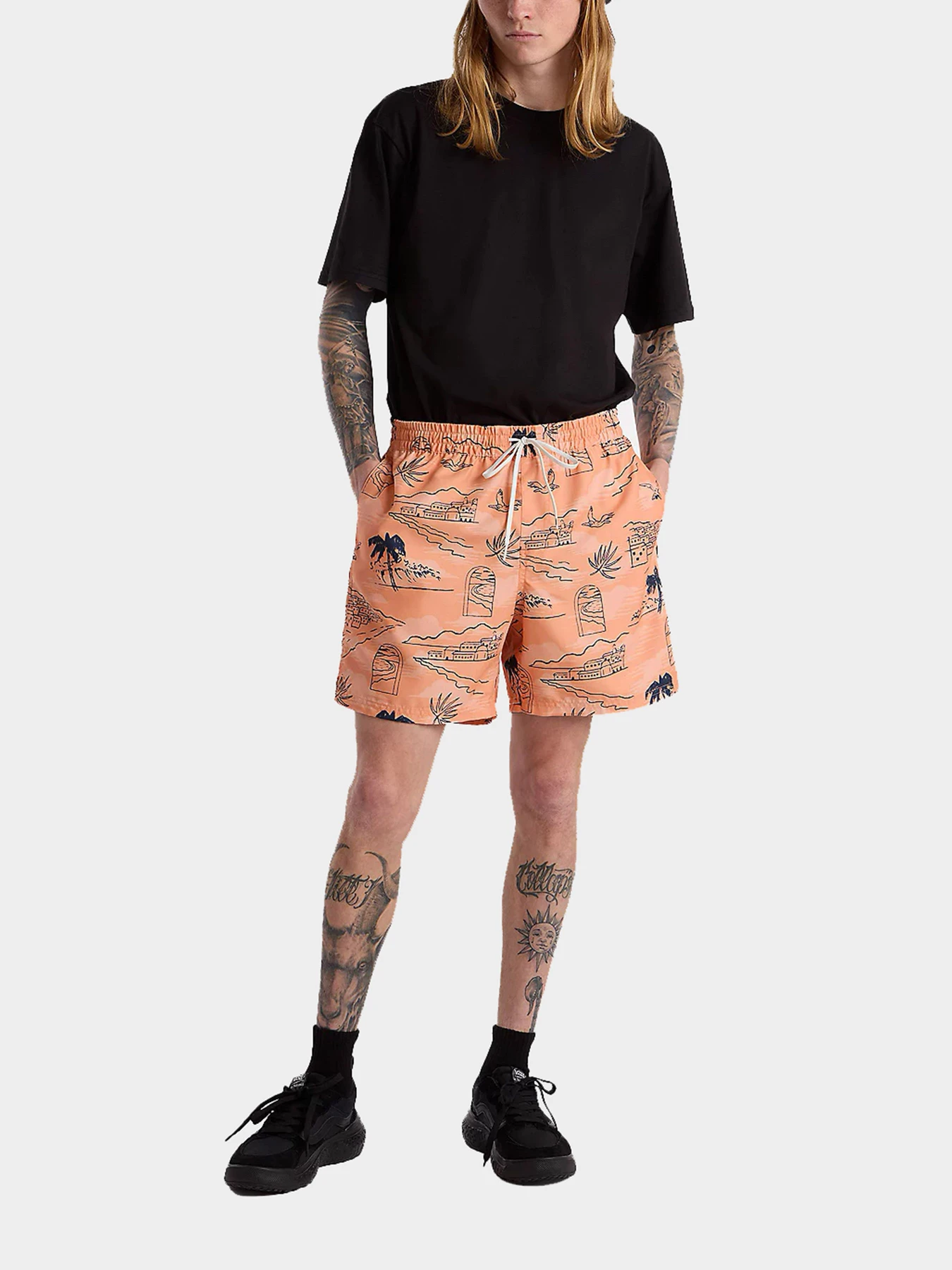 Шорты Vans модель VN0008KUCR51 Фото