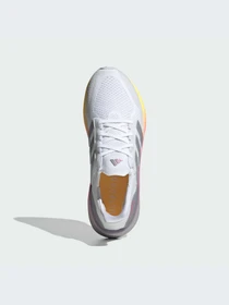 Кроссовки Adidas Ultraboost модель ID8810-KZ Фото
