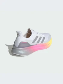 Кроссовки Adidas Ultraboost модель ID8810-KZ Фото
