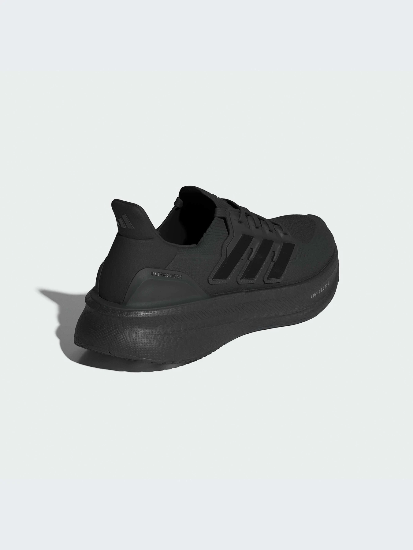 Кроссовки Adidas Ultraboost модель ID8847-KZ Кроссовки Adidas Ultraboost модель ID8847-KZ Фото