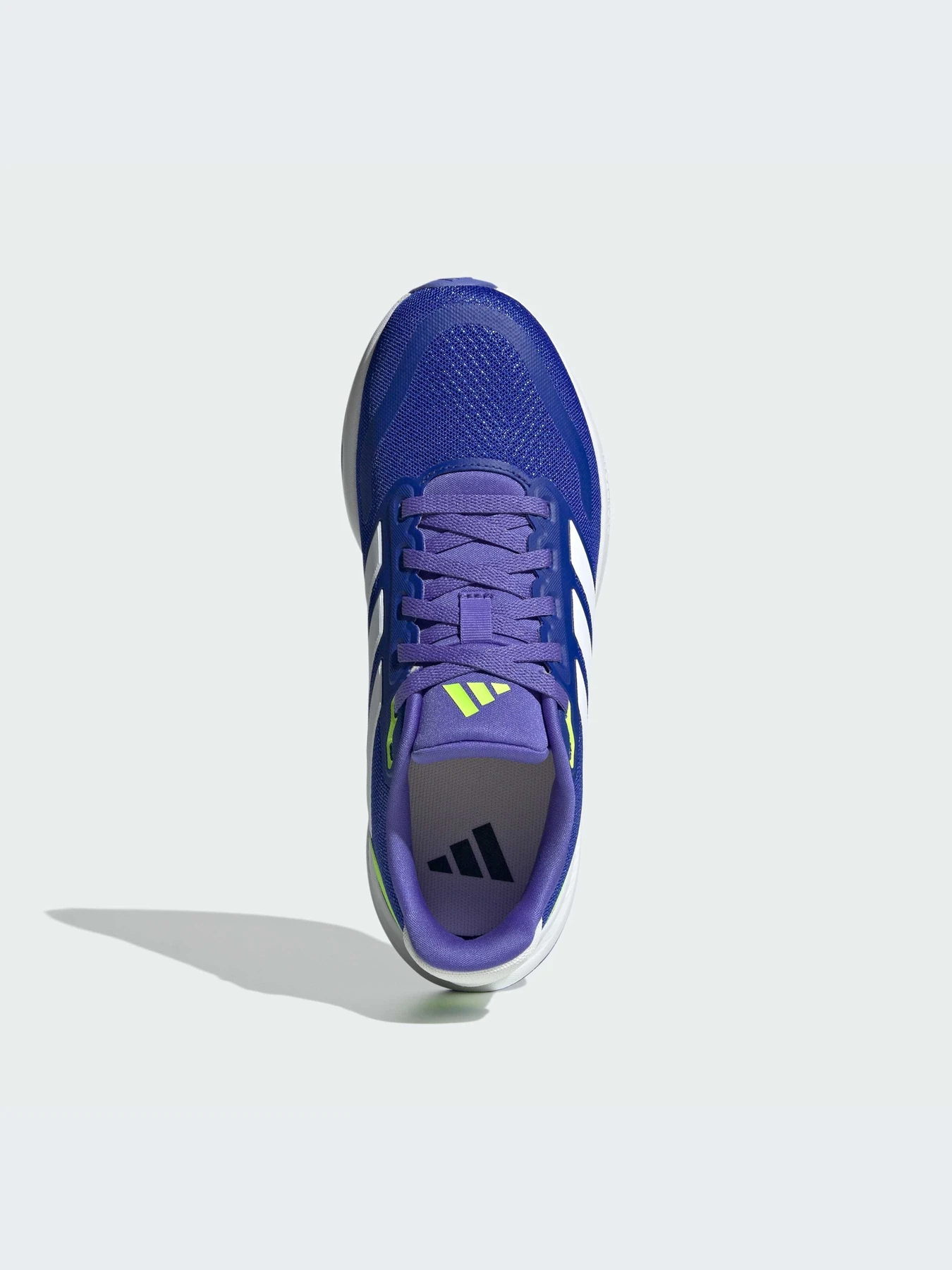 Кроссовки Adidas модель IE8590-KZ Кроссовки Adidas модель IE8590-KZ Фото