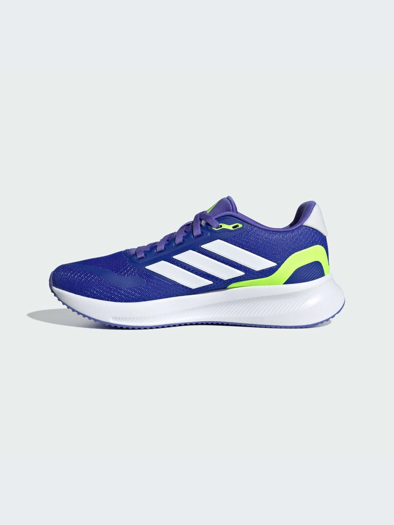 Кроссовки Adidas модель IE8590-KZ Кроссовки Adidas модель IE8590-KZ Фото