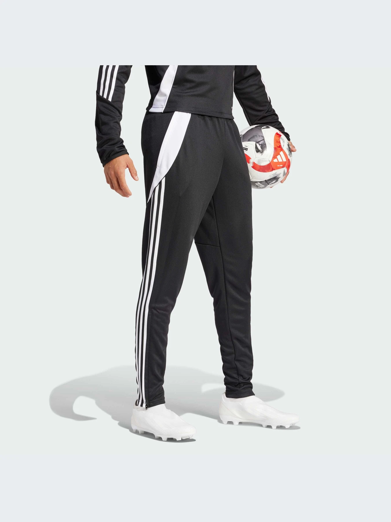 Брюки Adidas Tiro модель IP1952-KZ Брюки Adidas Tiro модель IP1952-KZ Фото