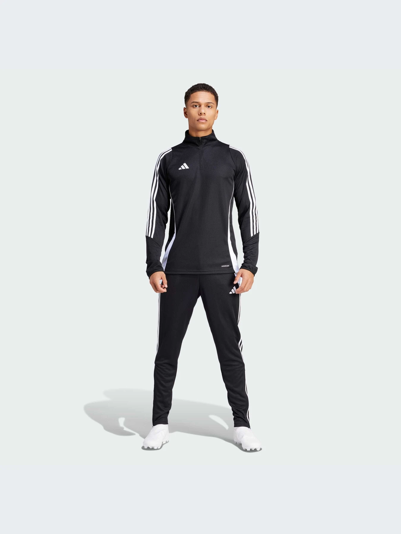 Брюки Adidas Tiro модель IP1952-KZ Брюки Adidas Tiro модель IP1952-KZ Фото