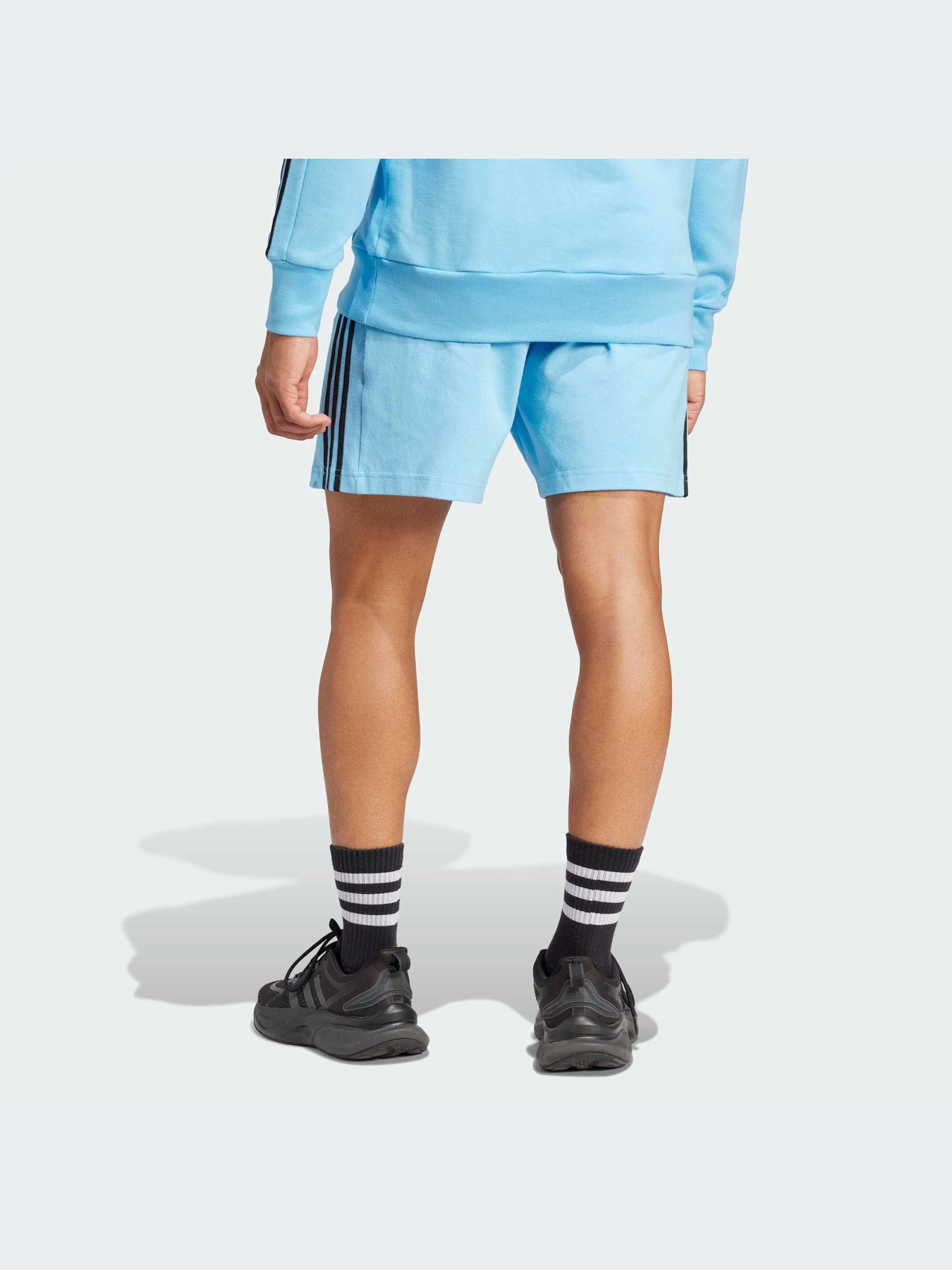 Шорты Adidas модель IS1379-KZ Шорты Adidas модель IS1379-KZ Фото