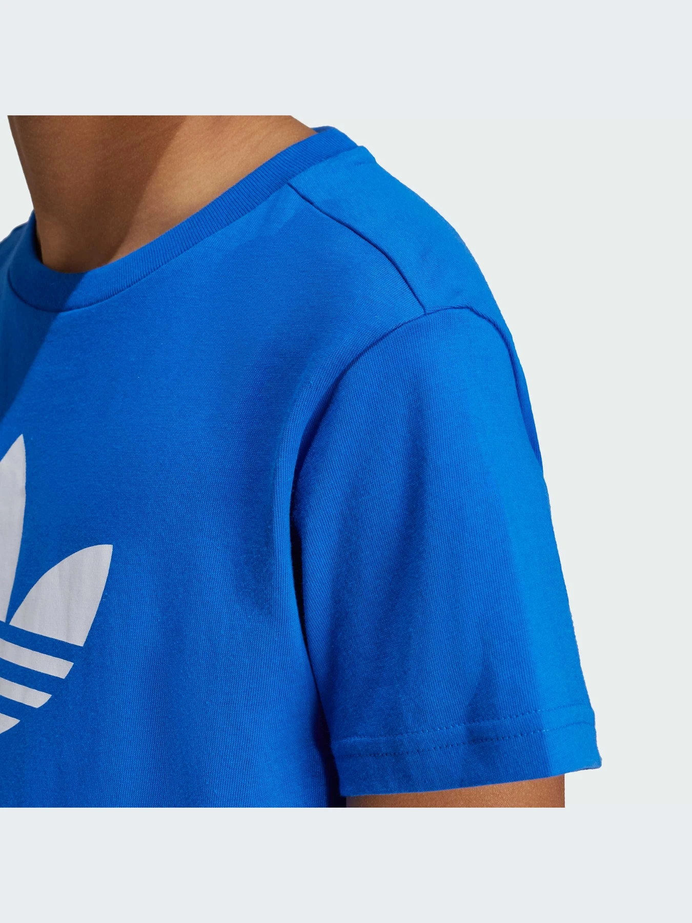 Футболки и поло Adidas Adicolor модель IY7425-KZ Футболки и поло Adidas Adicolor модель IY7425-KZ Фото