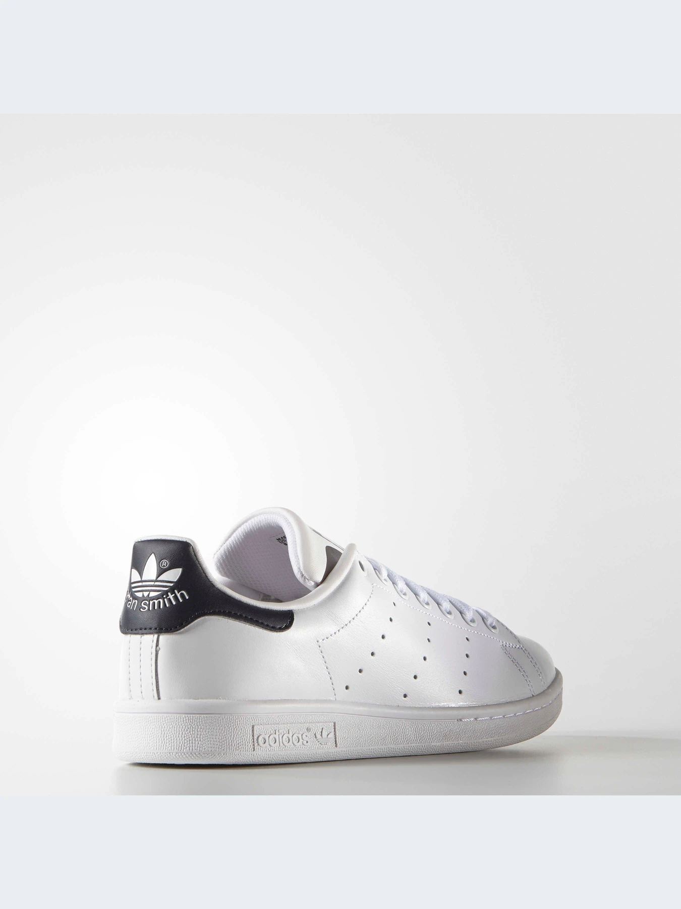 Кеды Adidas Stan Smith модель M20325-KZ Кеды Adidas Stan Smith модель M20325-KZ Фото