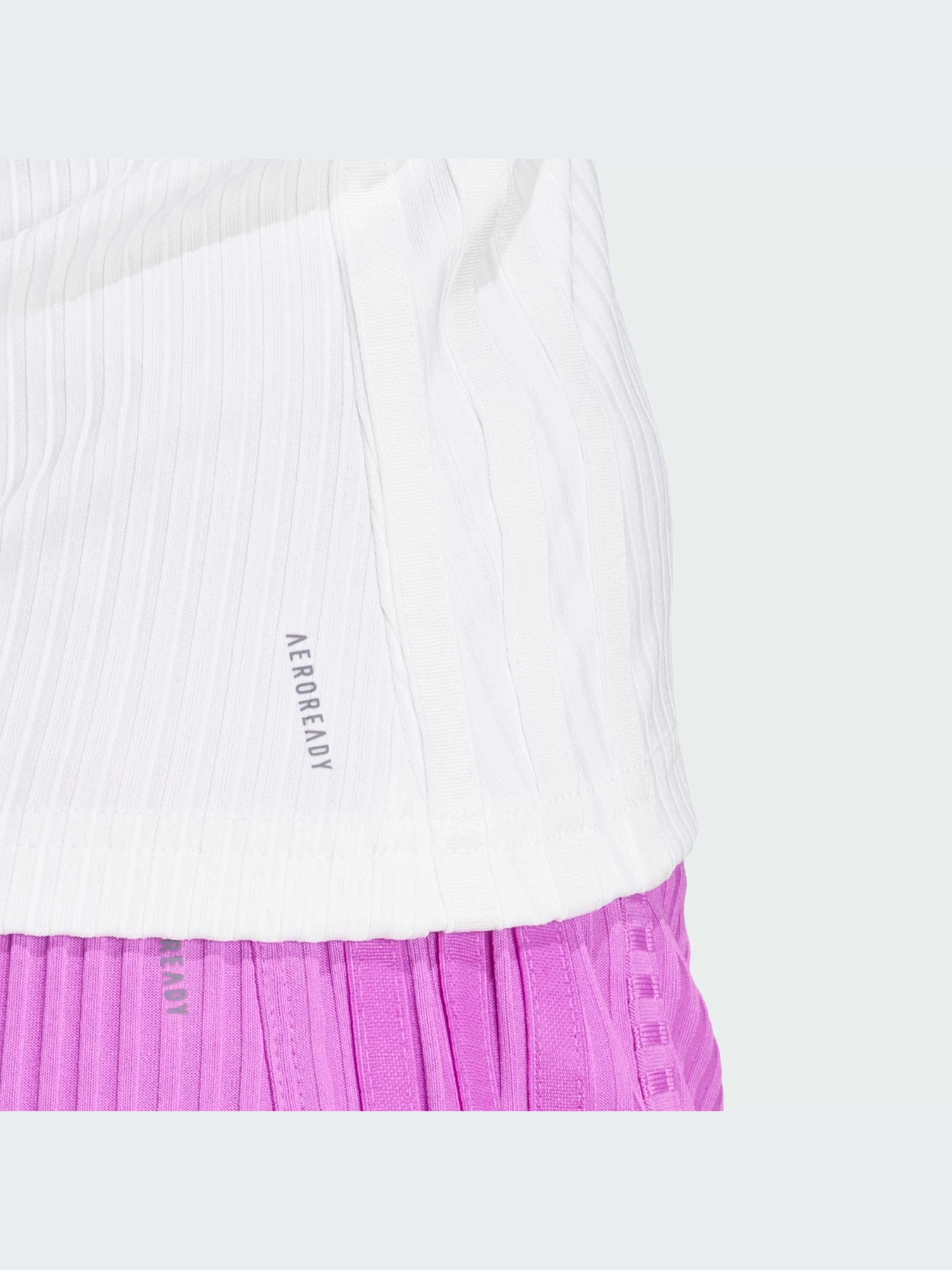 Футболки и поло Adidas 3 Stripes модель IW8163-KZ Футболки и поло Adidas 3 Stripes модель IW8163-KZ Фото