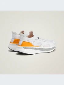 Кроссовки Adidas Ultraboost модель IE8770-KZ Фото