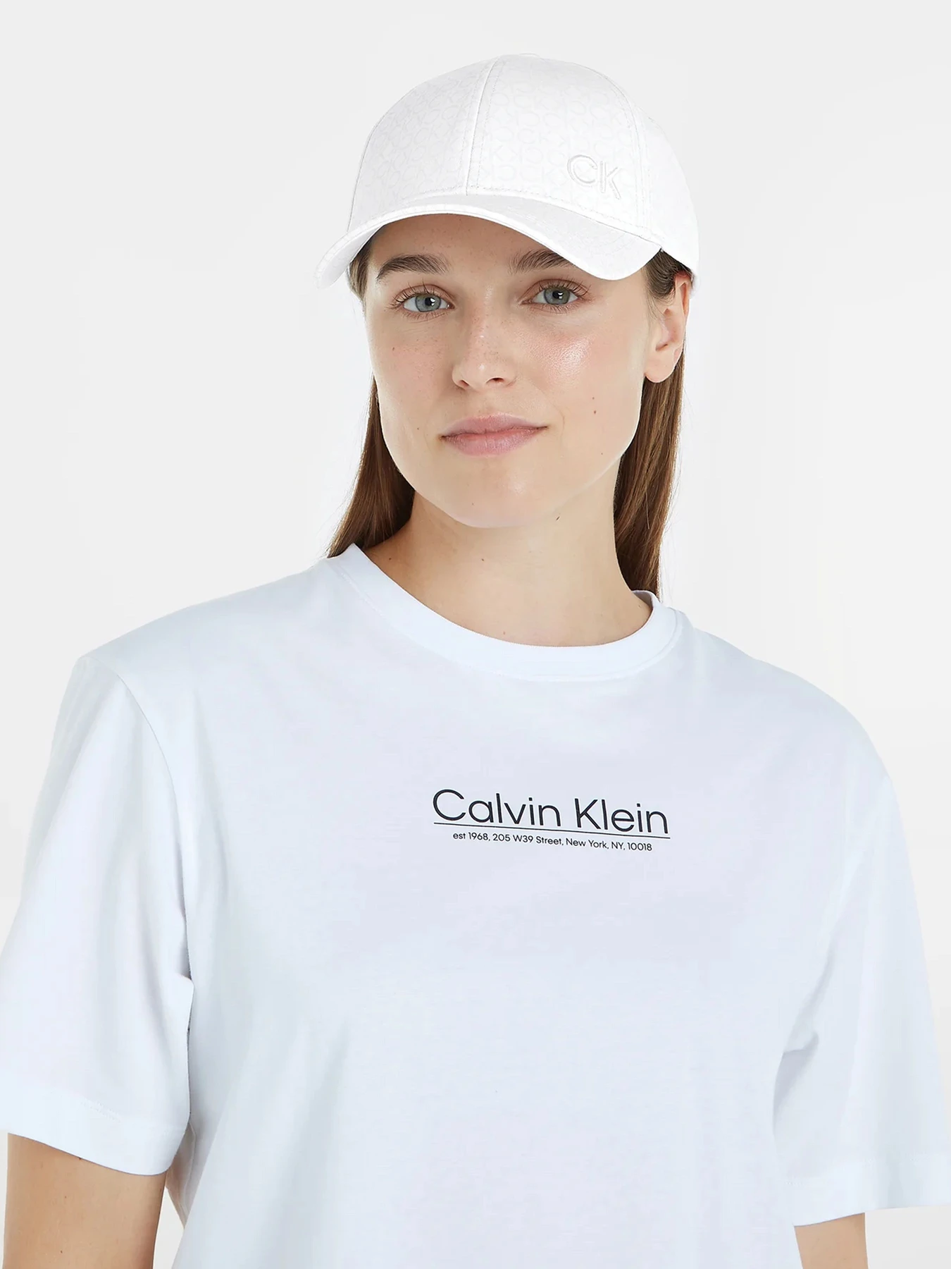 Шапки и кепки Calvin Klein модель K60K611999-LIA Шапки и кепки Calvin Klein модель K60K611999-LIA Фото