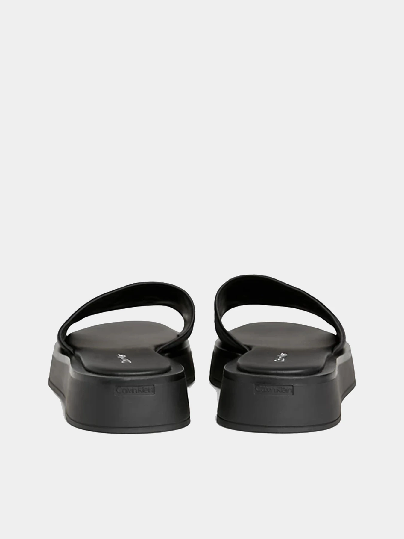 Шлёпанцы Calvin Klein модель HW0HW01488-BEH Шлёпанцы Calvin Klein модель HW0HW01488-BEH Фото