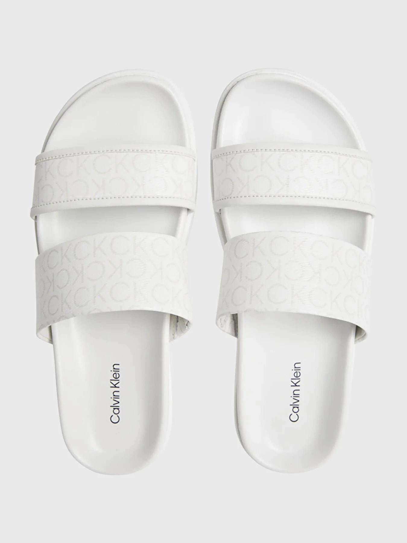 Шлёпанцы Calvin Klein модель HW0HW01957-0K6 Шлёпанцы Calvin Klein модель HW0HW01957-0K6 Фото