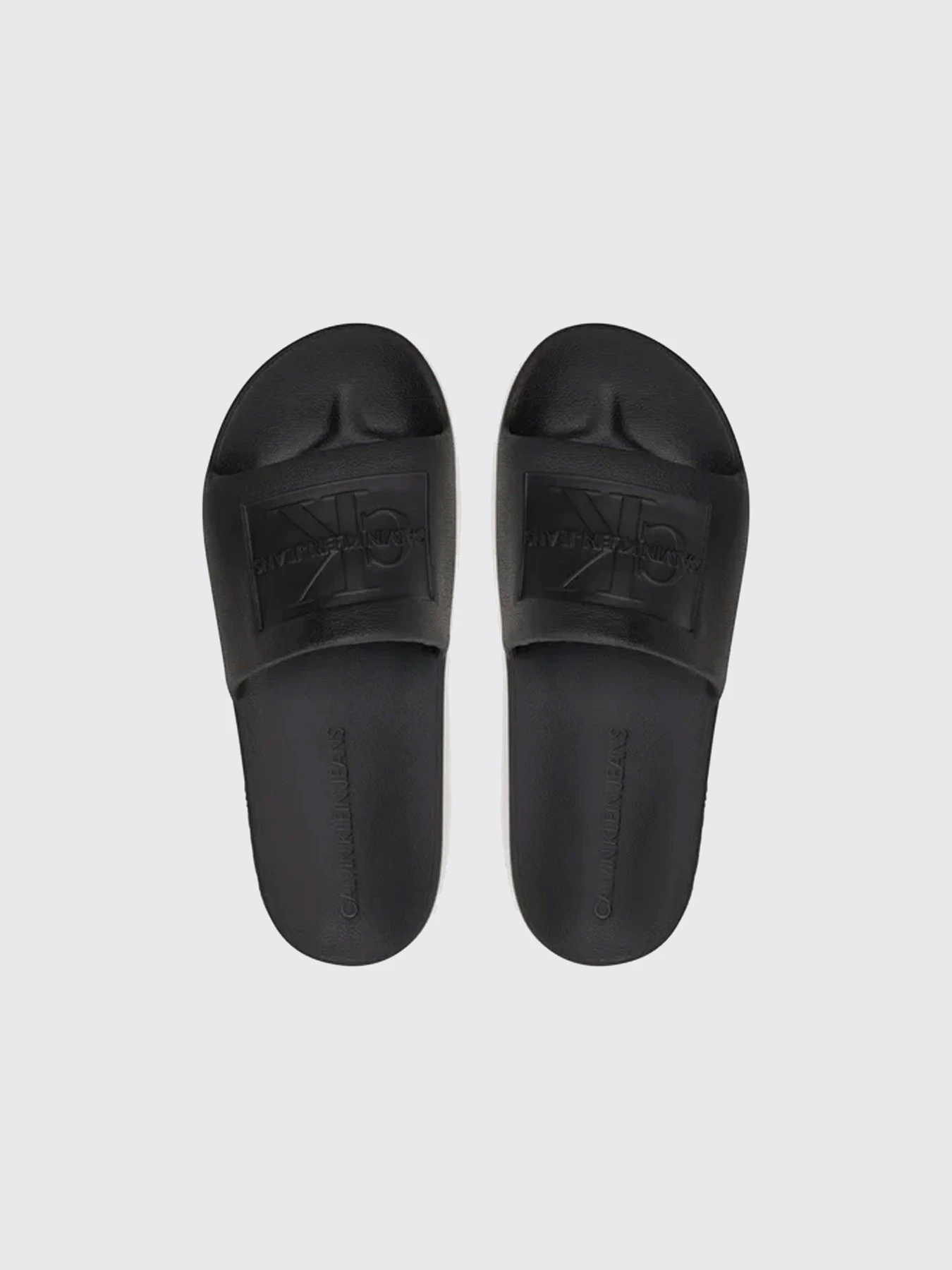 Шлёпанцы Calvin Klein модель YM0YM00060-BEH Шлёпанцы Calvin Klein модель YM0YM00060-BEH Фото