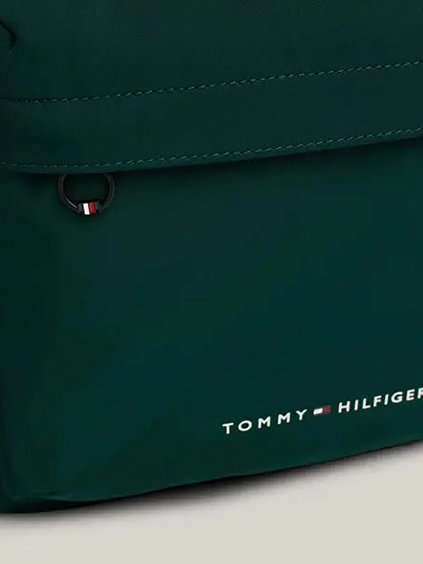 Рюкзаки Tommy Hilfiger модель AM0AM11788-MBP Рюкзаки Tommy Hilfiger модель AM0AM11788-MBP Фото