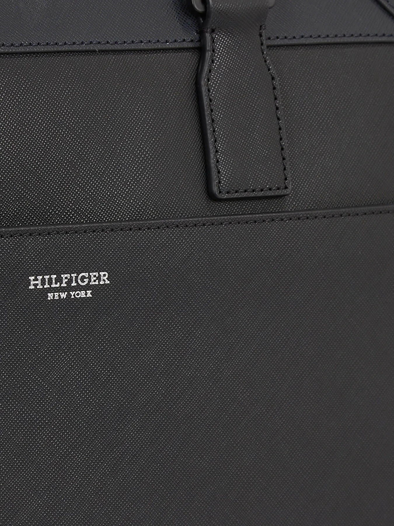 Сумки Tommy Hilfiger модель AM0AM12207-BDS Сумки Tommy Hilfiger модель AM0AM12207-BDS Фото