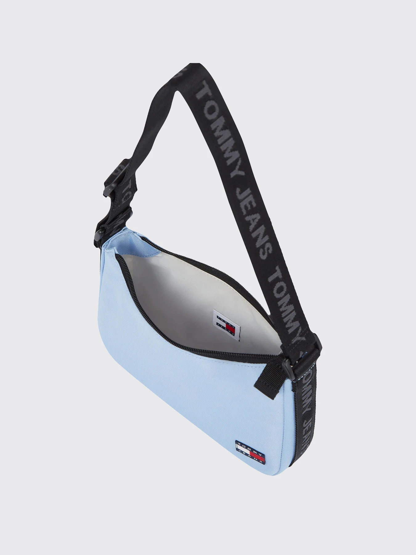 Сумки Tommy Hilfiger модель AW0AW15815-C3S Фото