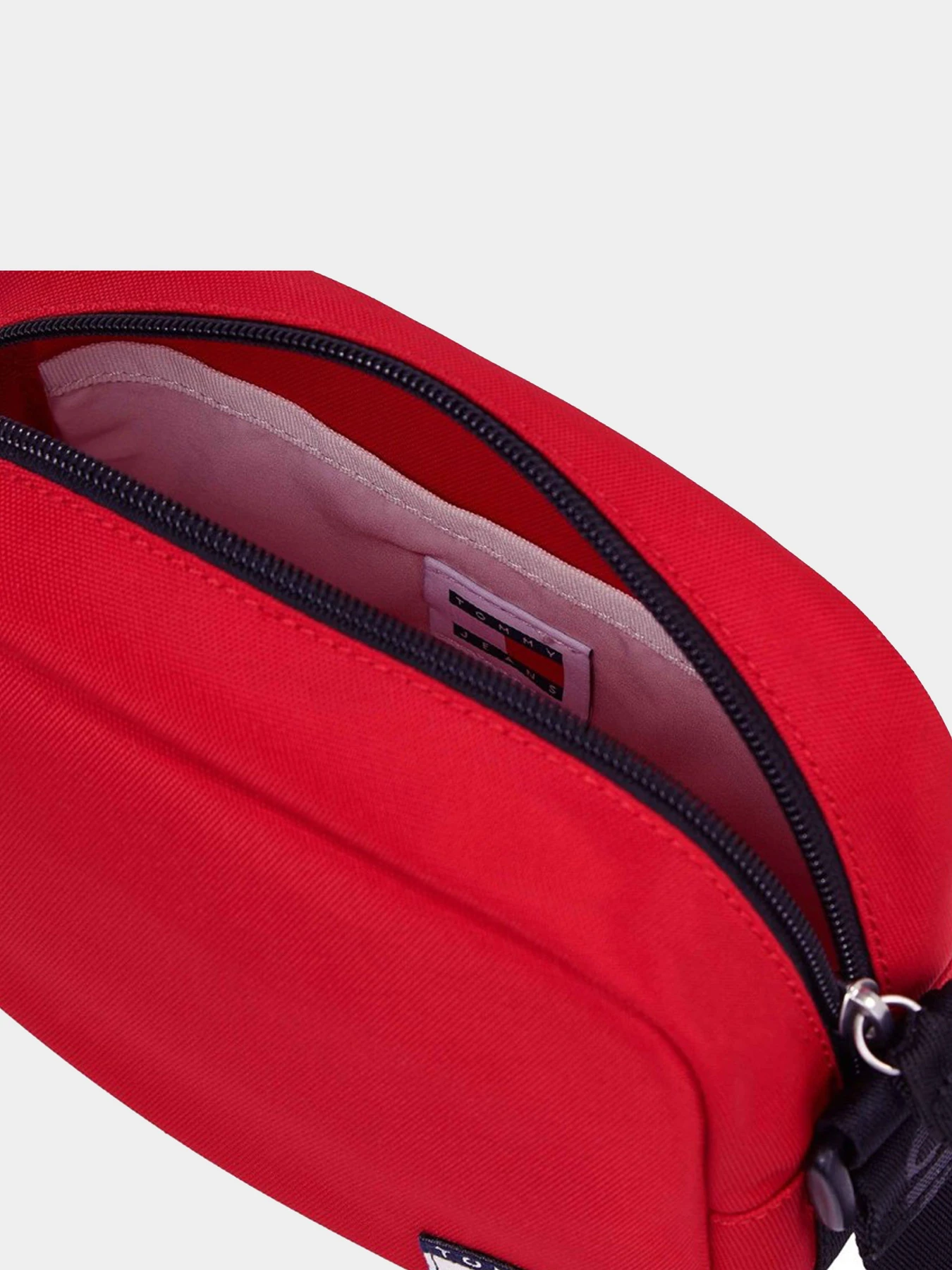 Сумки Tommy Hilfiger модель AW0AW15818-XLD Фото