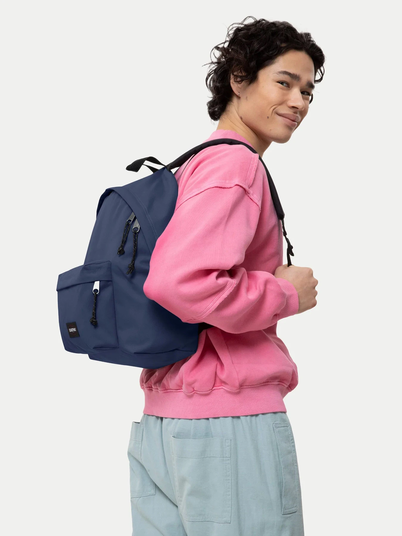 Рюкзаки EastPak модель EK0006200O21 Рюкзаки EastPak модель EK0006200O21 Фото