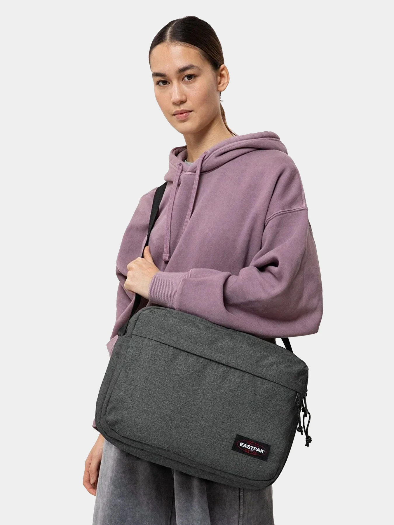Сумки EastPak модель EK0A5BIR77H1 Сумки EastPak модель EK0A5BIR77H1 Фото