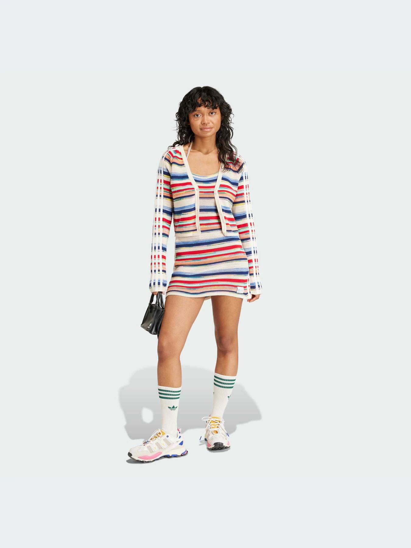 Худи и свитшоты Adidas модель IU2510-KZ Худи и свитшоты Adidas модель IU2510-KZ Фото