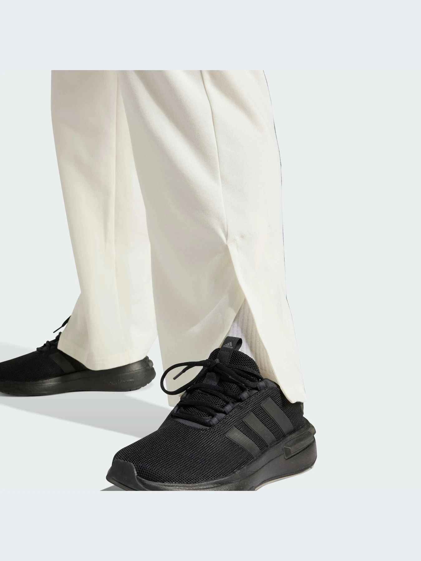 Брюки Adidas модель IN7333-KZ Брюки Adidas модель IN7333-KZ Фото