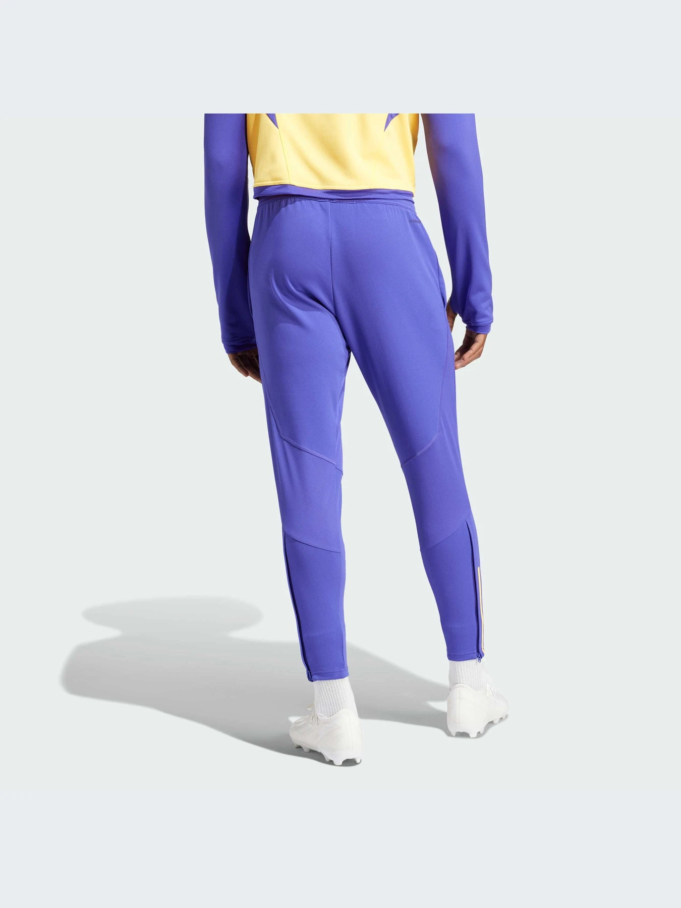 Брюки Adidas Tiro модель IQ0542-KZ Брюки Adidas Tiro модель IQ0542-KZ Фото