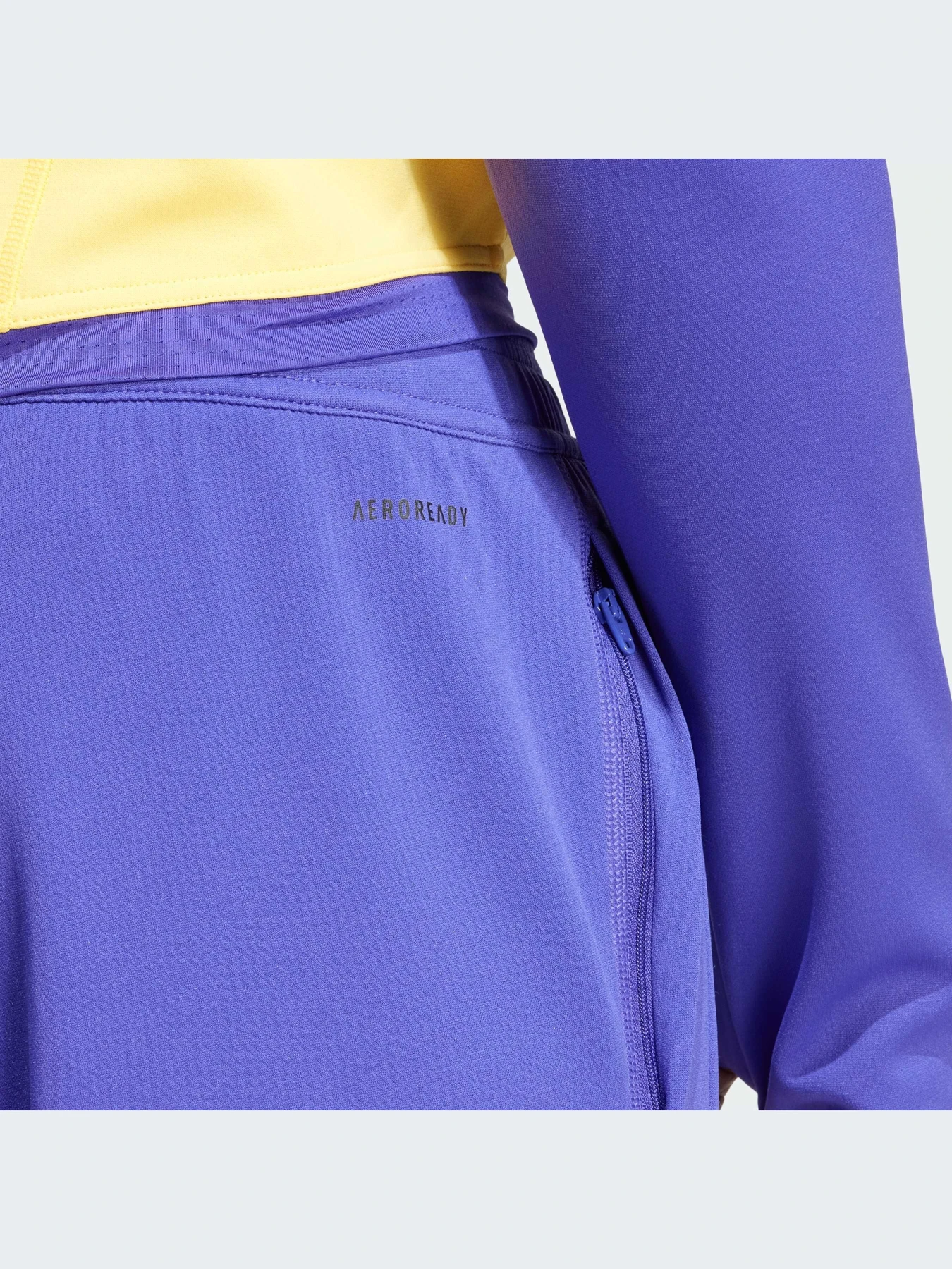 Брюки Adidas Tiro модель IQ0542-KZ Брюки Adidas Tiro модель IQ0542-KZ Фото