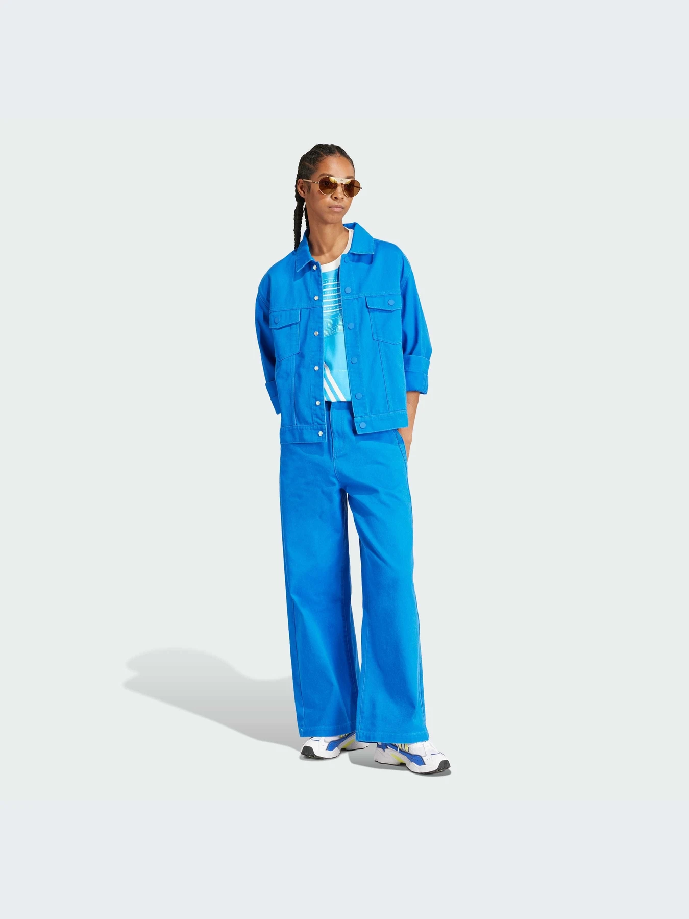 Джинсы Adidas 3 Stripes модель IU2455-KZ Джинсы Adidas 3 Stripes модель IU2455-KZ Фото