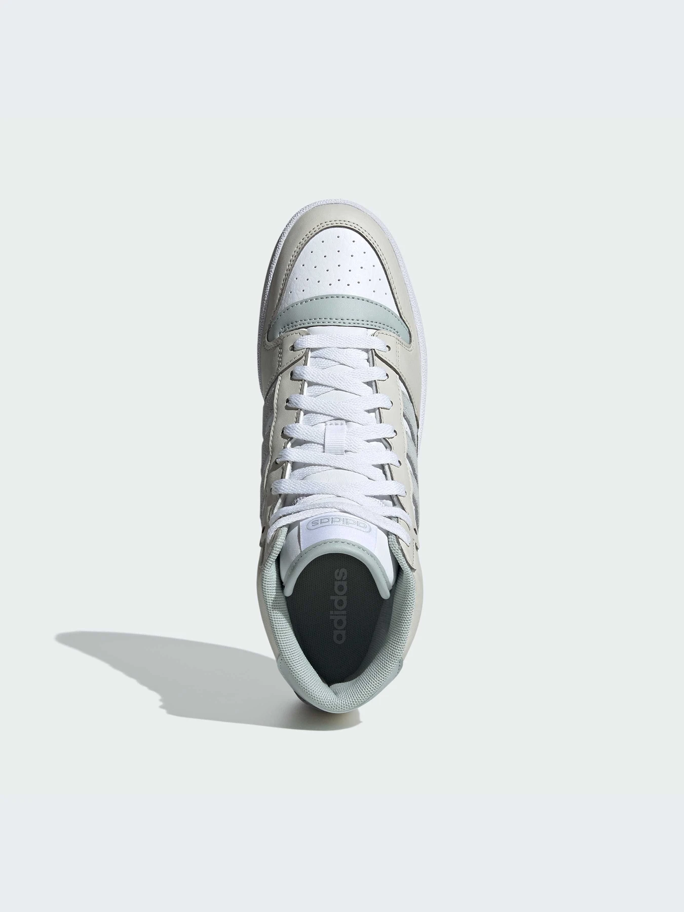 Кроссовки Adidas модель IE1022-KZ Кроссовки Adidas модель IE1022-KZ Фото