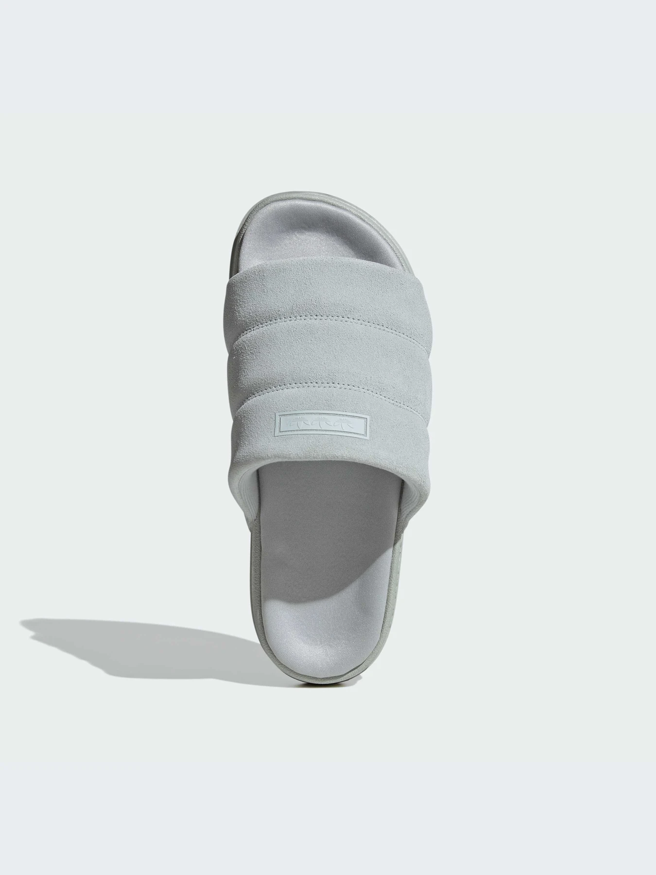 Шлёпанцы Adidas Adilette модель IF3574-KZ Шлёпанцы Adidas Adilette модель IF3574-KZ Фото