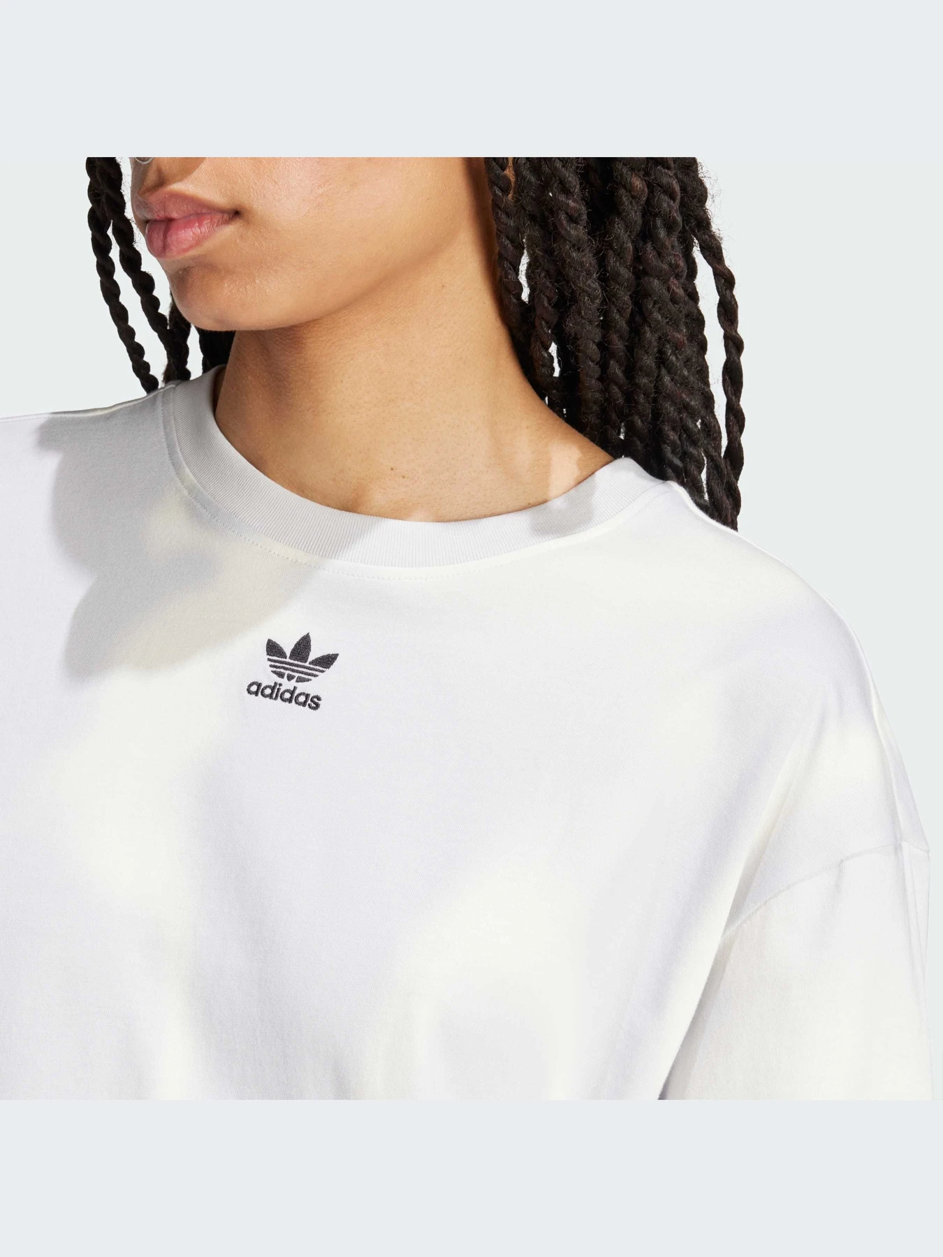 Футболки и поло Adidas Graphics модель IU2481-KZ Футболки и поло Adidas Graphics модель IU2481-KZ Фото