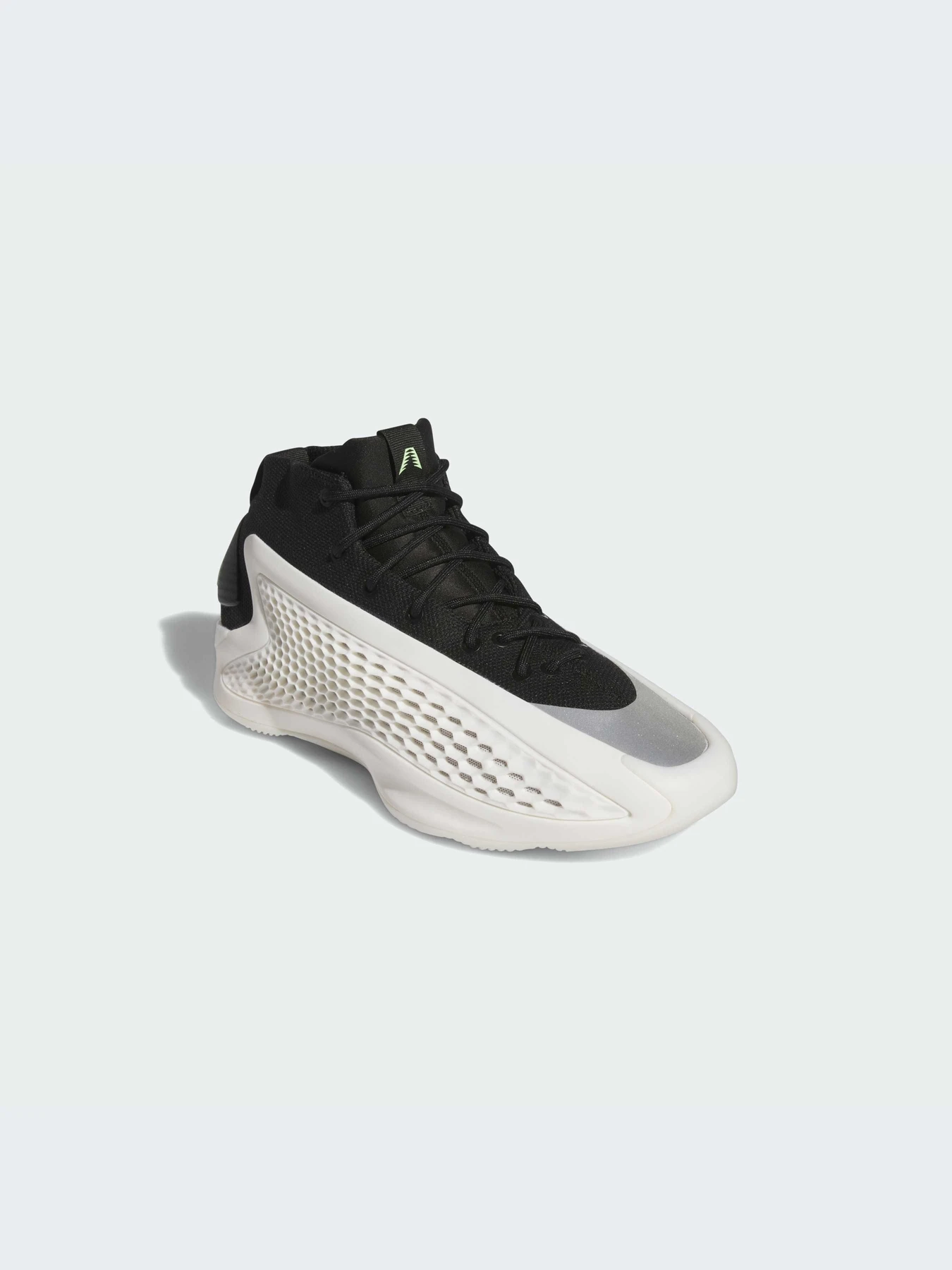 Кроссовки Adidas модель IF1857-KZ Кроссовки Adidas модель IF1857-KZ Фото