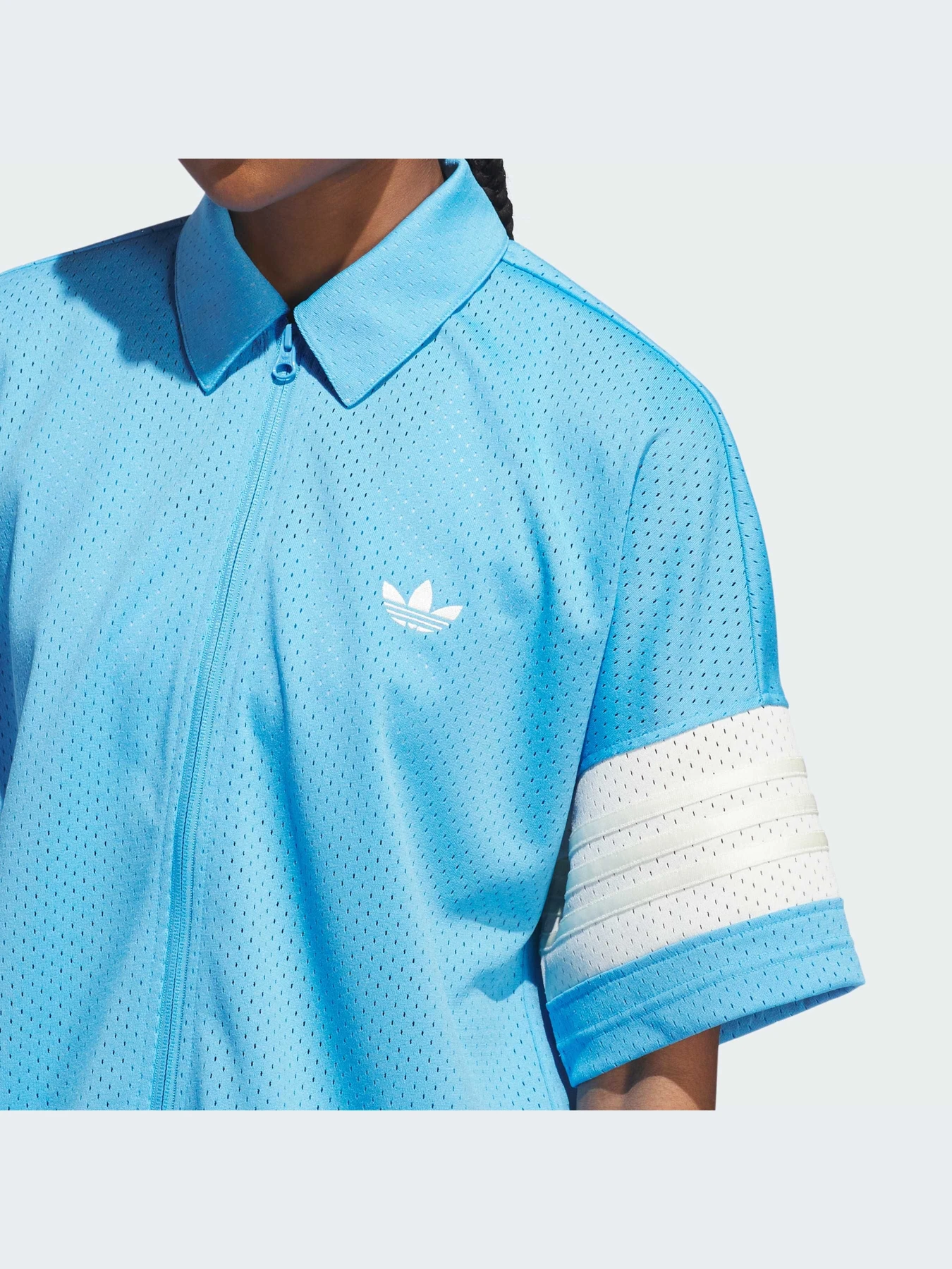 Рубашки Adidas модель IW1621-KZ Рубашки Adidas модель IW1621-KZ Фото