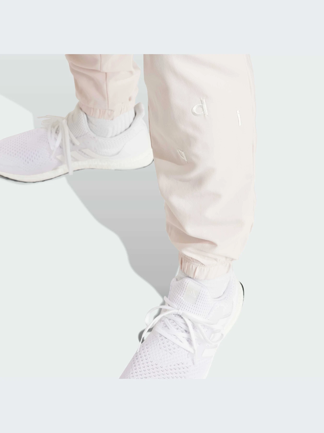Брюки Adidas модель IL5668-KZ Брюки Adidas модель IL5668-KZ Фото