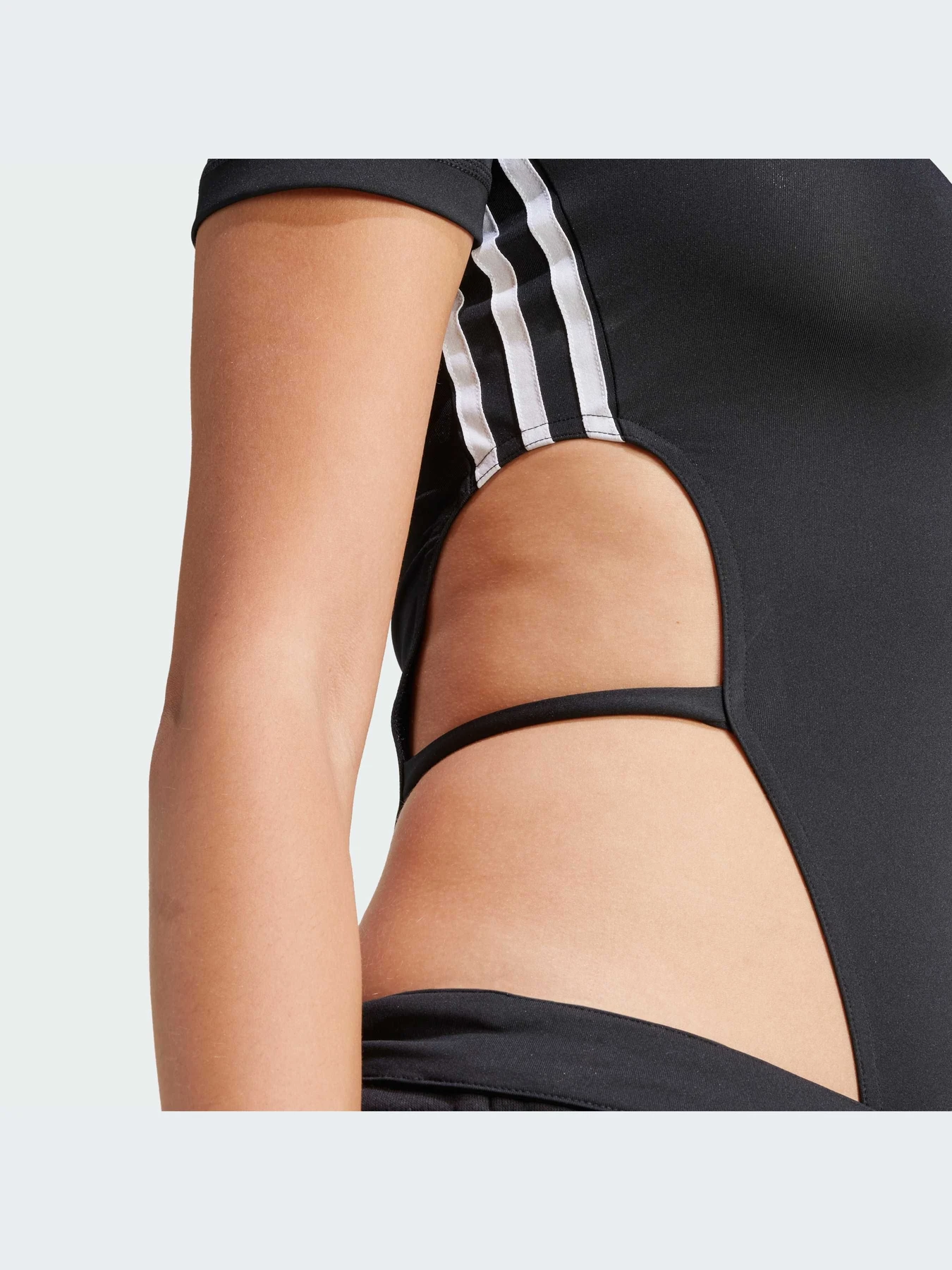 Боди и корсеты Adidas модель IN1827-KZ Боди и корсеты Adidas модель IN1827-KZ Фото