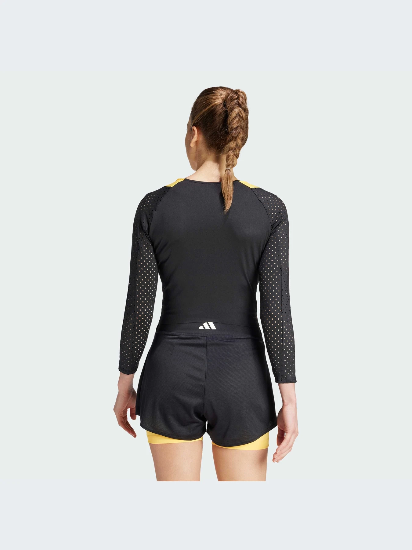 Худи и свитшоты Adidas модель IM8177-KZ Худи и свитшоты Adidas модель IM8177-KZ Фото