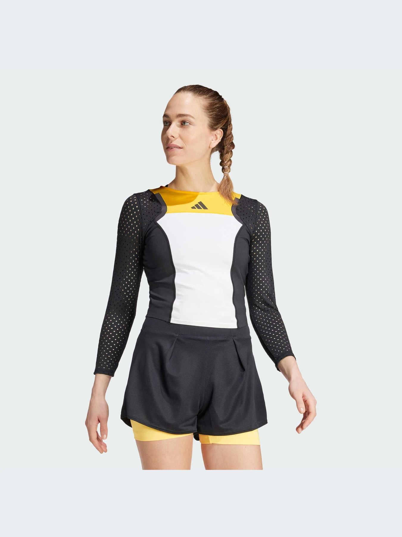 Худи и свитшоты Adidas модель IM8177-KZ Худи и свитшоты Adidas модель IM8177-KZ Фото