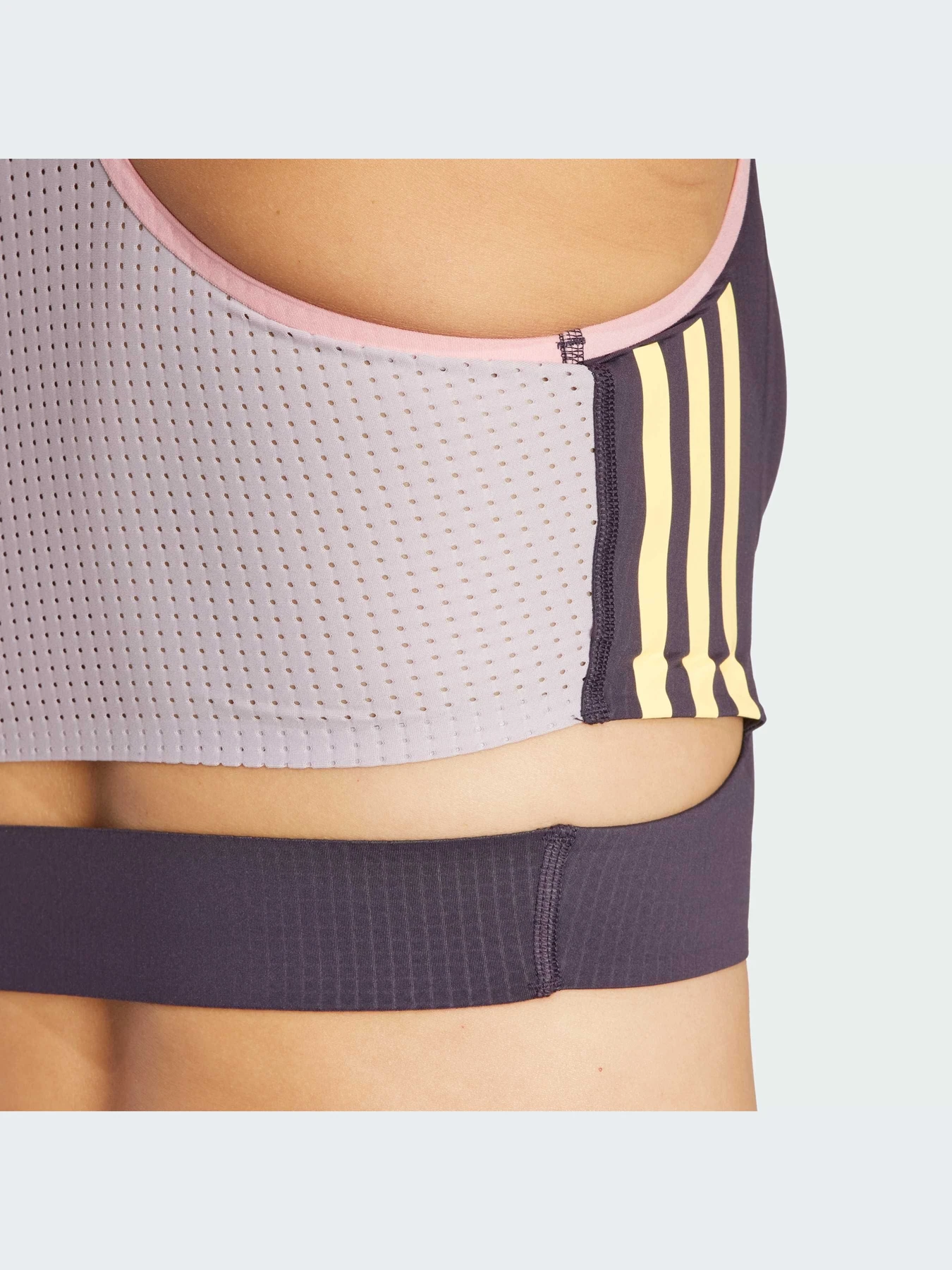 Футболки и поло Adidas модель IN1185-KZ Футболки и поло Adidas модель IN1185-KZ Фото