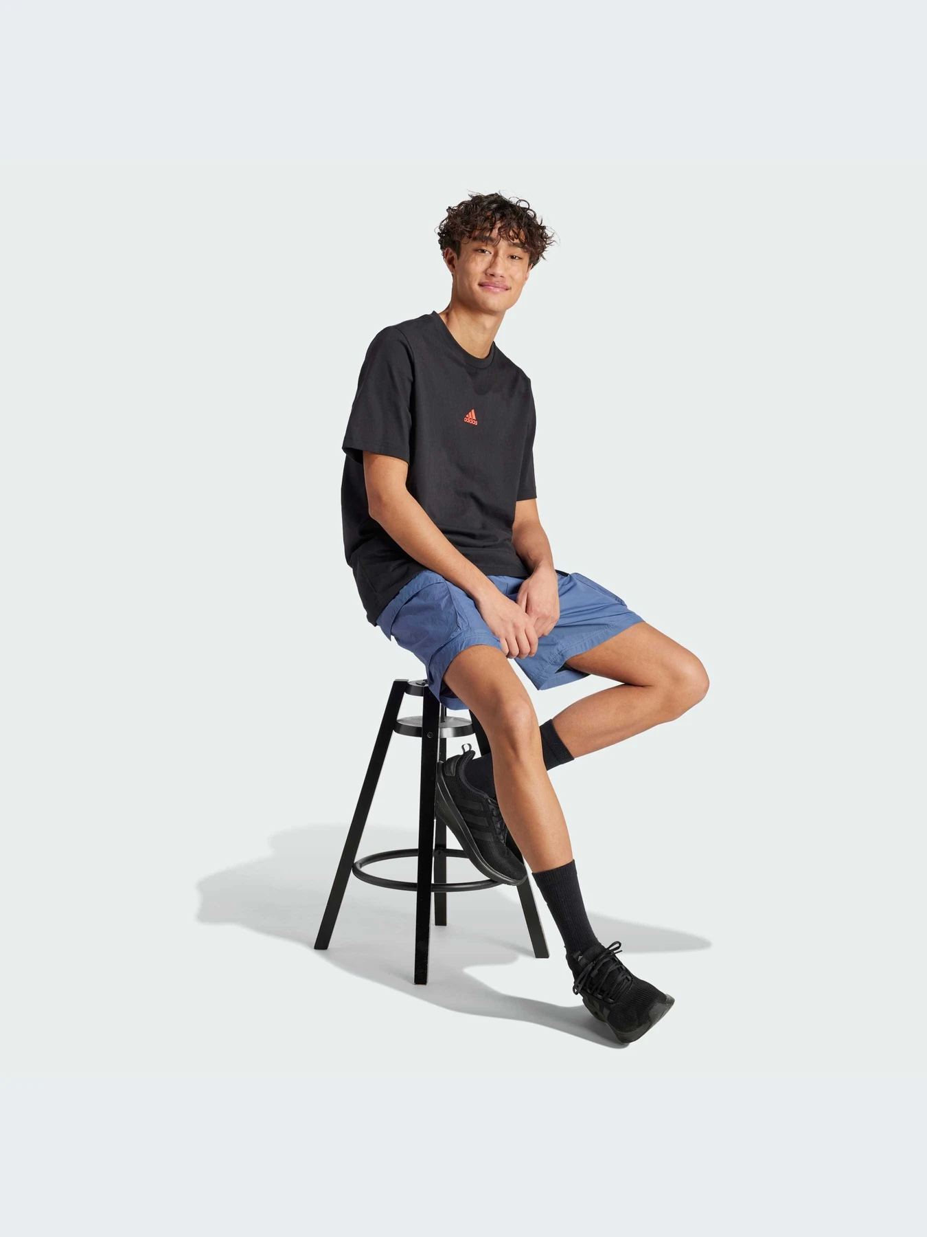 Шорты Adidas модель IS7613-KZ Шорты Adidas модель IS7613-KZ Фото